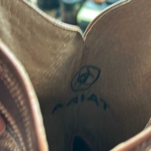 Ariat Women's Rich Brown Cowboy Boots size 10 - Picture 8 of 11